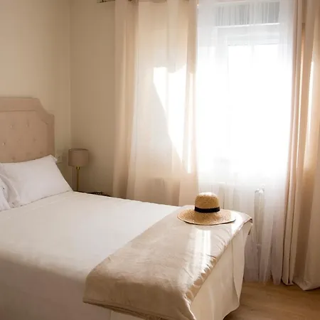 Lujoso En El Centro Apartamento